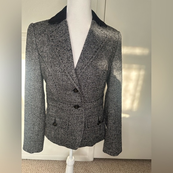 CAbi Gray Tailored Blazer size 6 - Picture 1 of 10
